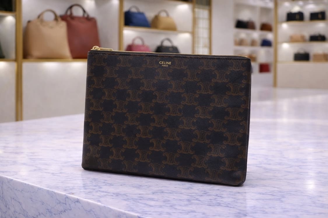 [S급] 셀린느 트리옹프 클러치 판매합니다!!! 상품이미지1