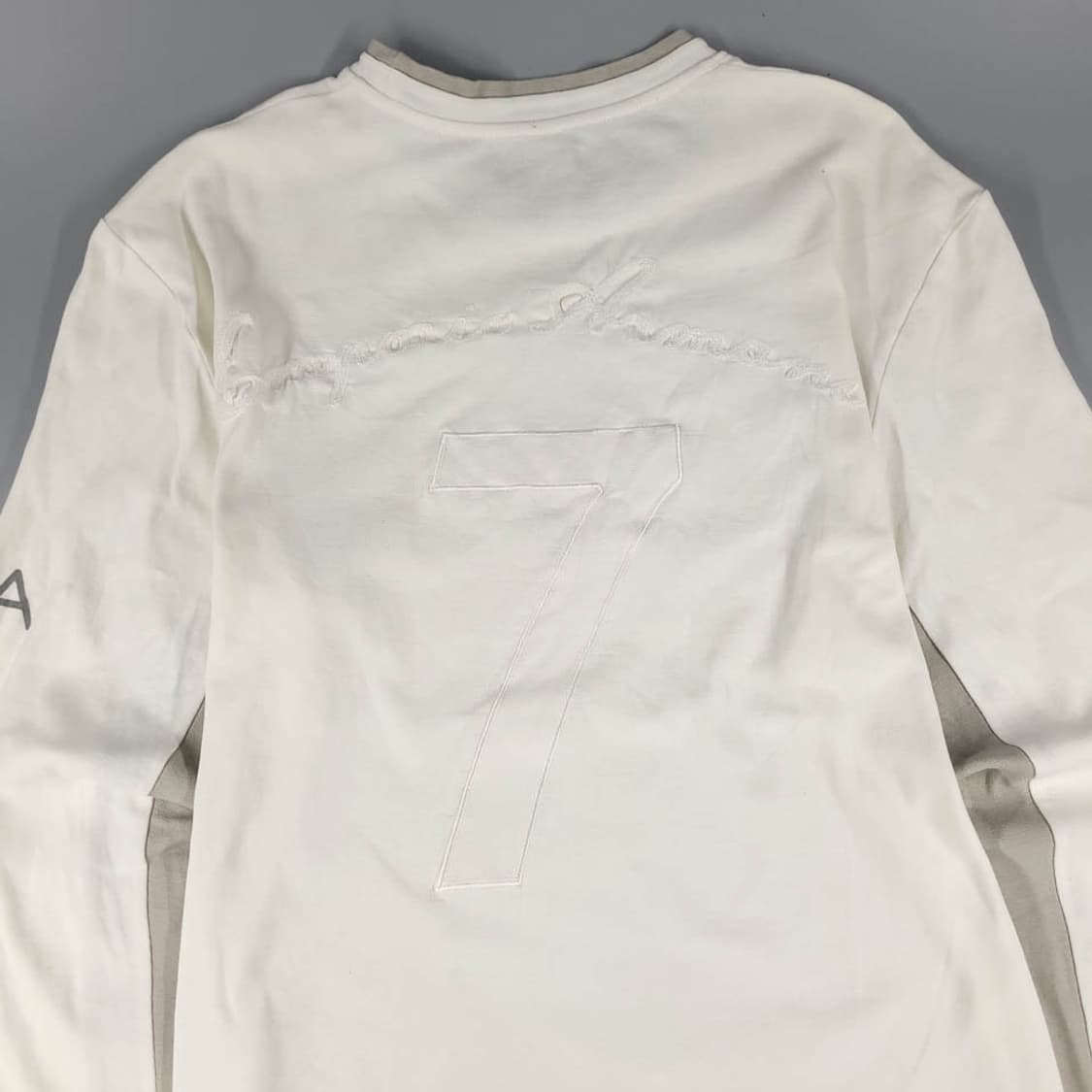 ARMANI WHITE EMBROIDERED LONG SLEEVE 상품이미지6