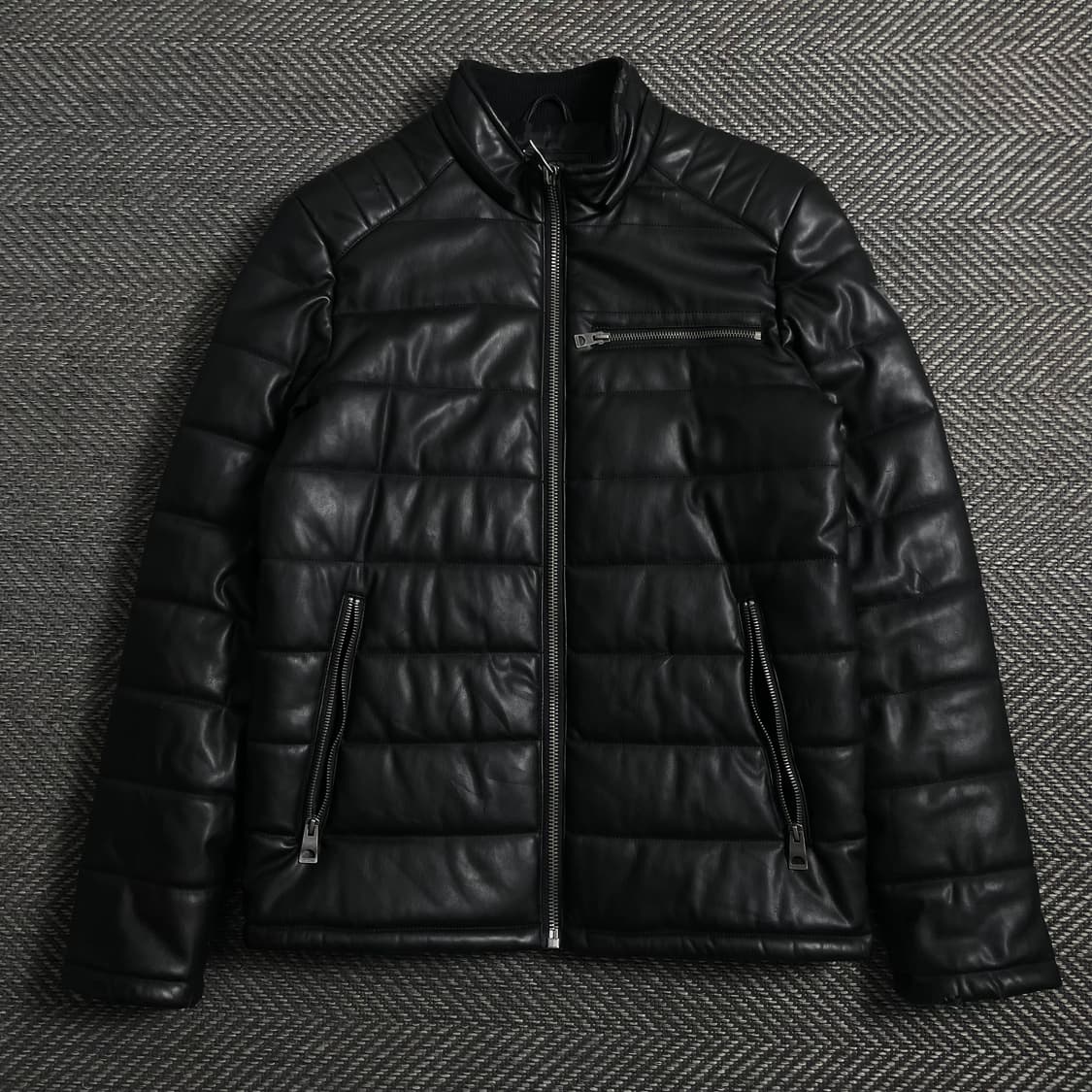 게스 패치 로고 퀄팅 패딩 자켓 블랙y 4367 상품이미지2