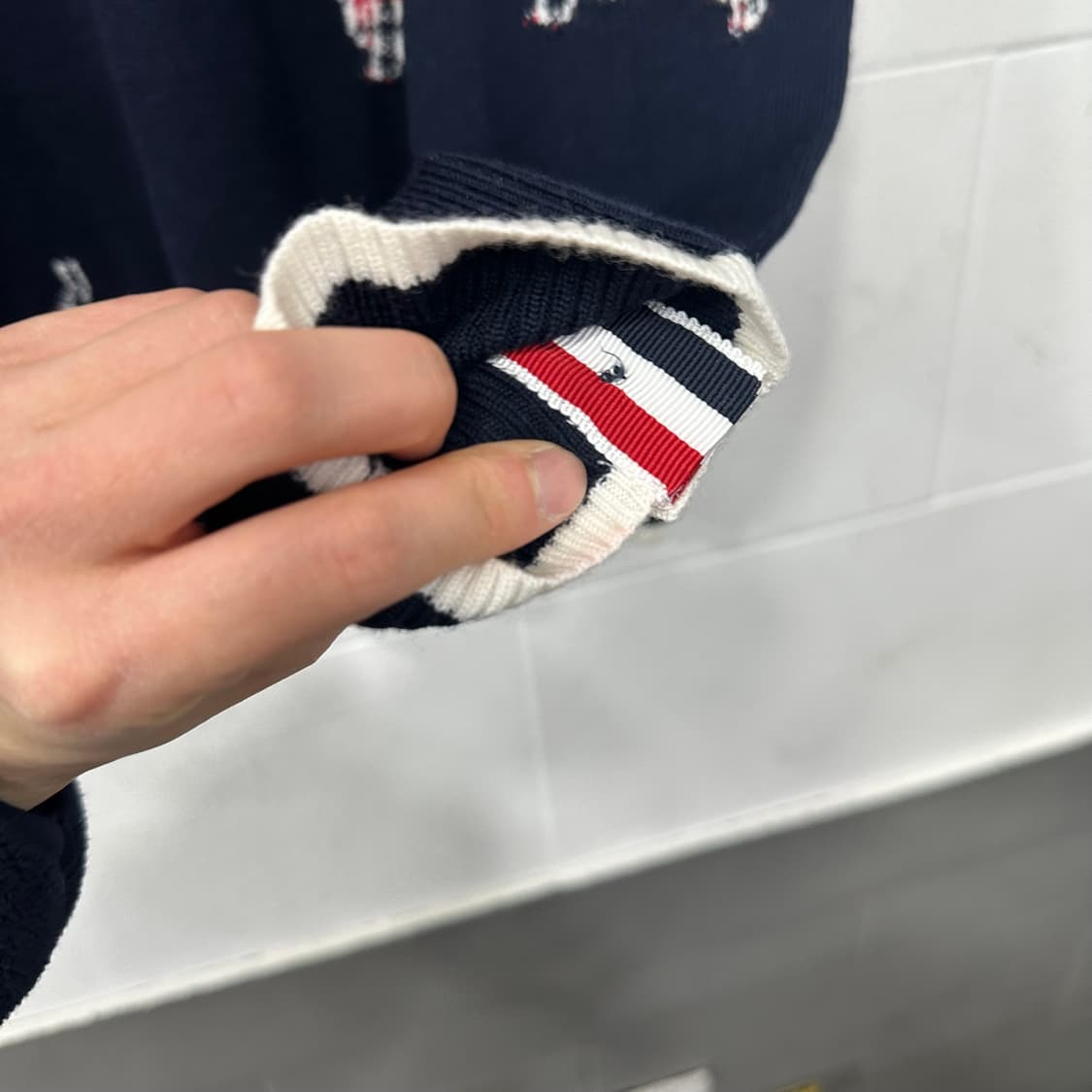 톰브라운 4바 헥터 풀오버 울니트 상품이미지8