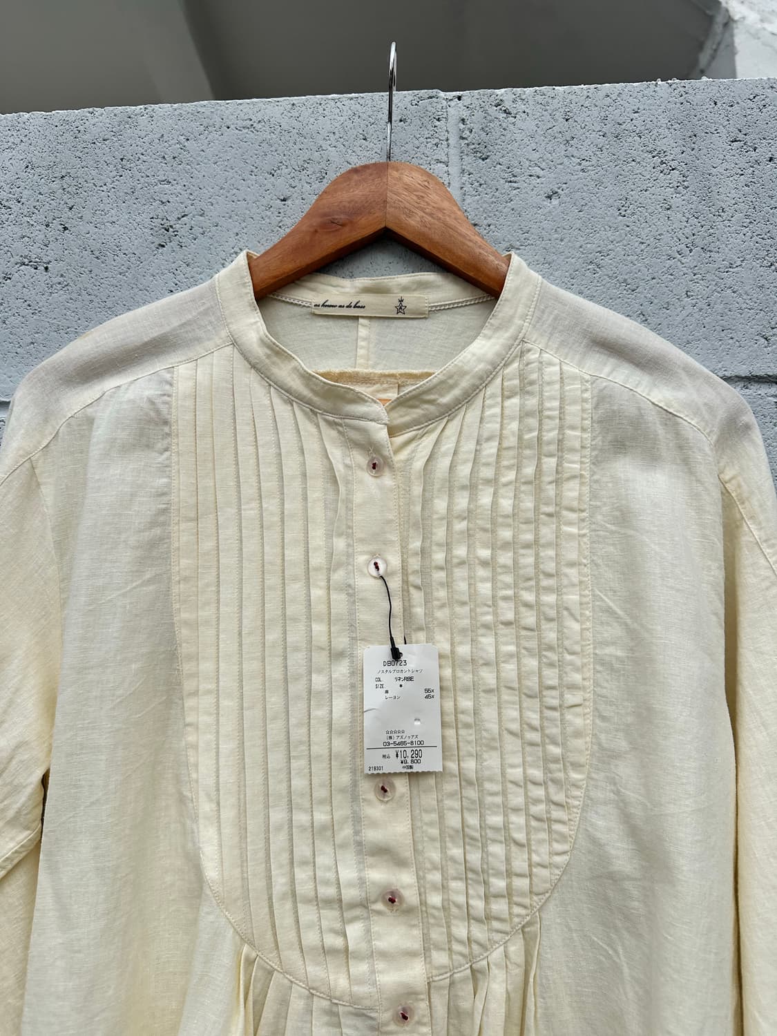 크림 린넨 핀턱 블라우스 상품이미지2