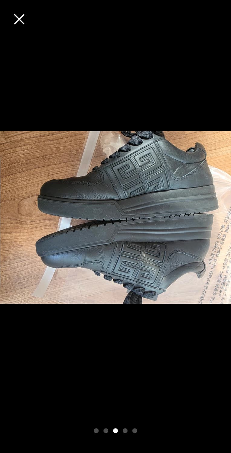 지방시 4G 엠보싱 스니커즈 35사이즈 상품이미지2