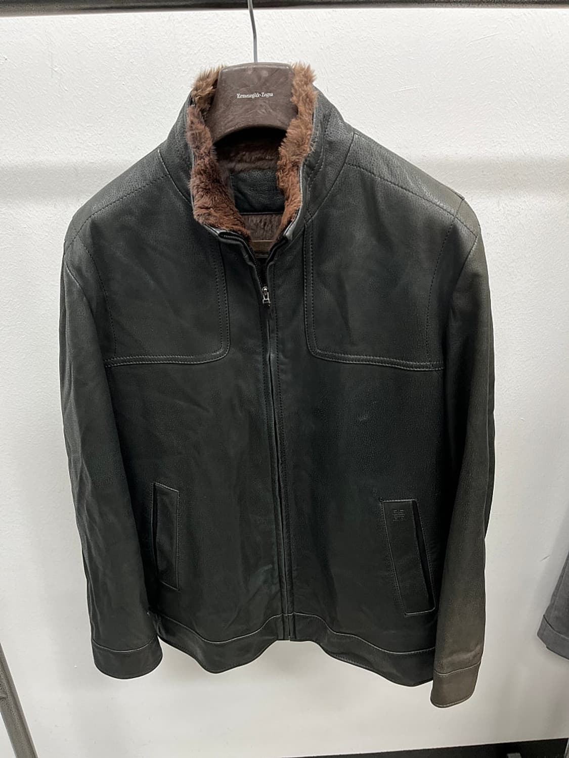 105) 지방시 모피내피 가죽자켓  상품이미지2