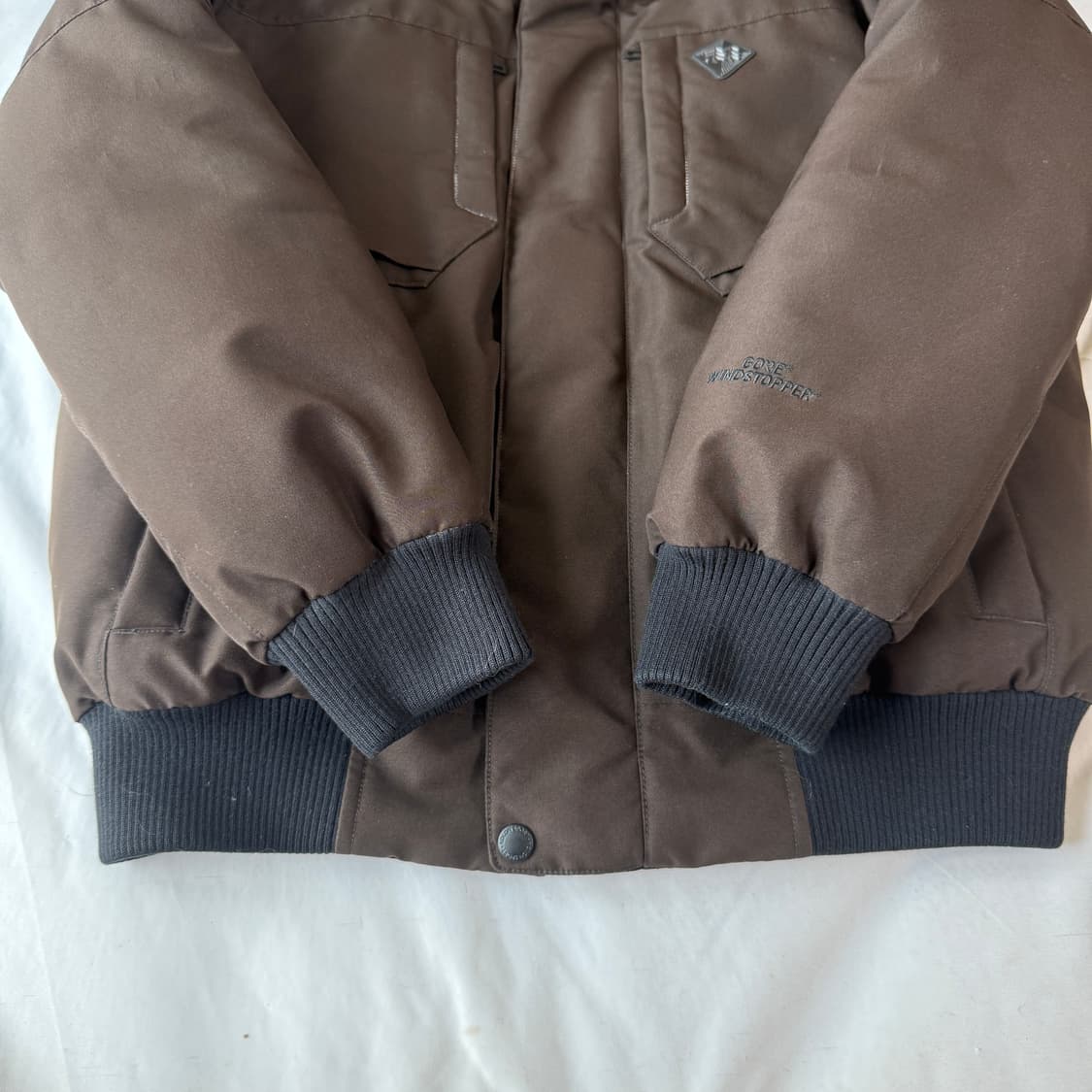 코오롱 스포츠 고어텍스 구스다운 숏패딩 M 상품이미지3