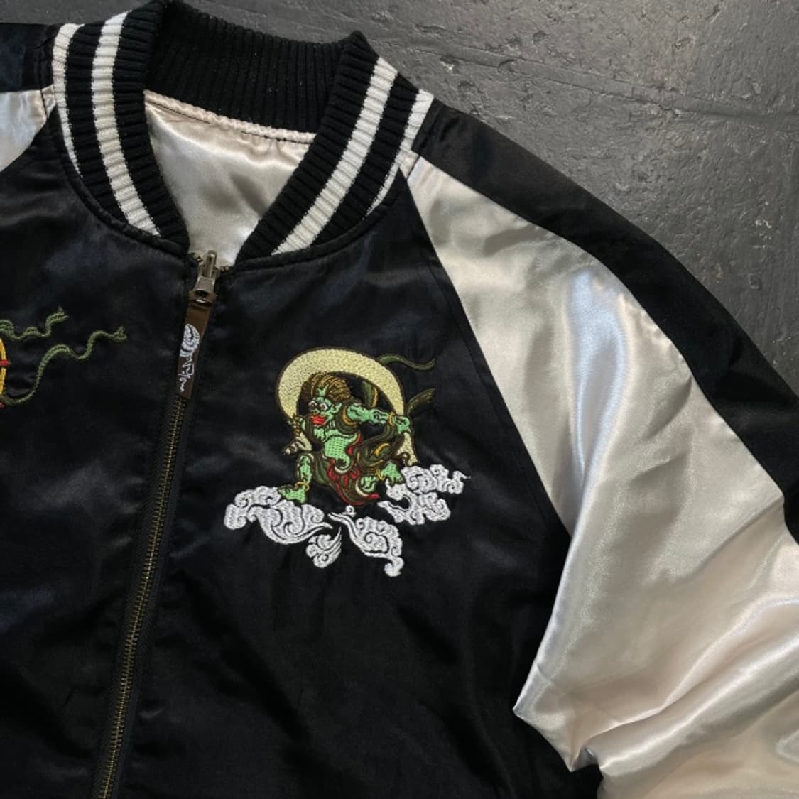 100 스튜디오 히로 리버시블 풍신뇌신 스카쟌 자켓  상품이미지2