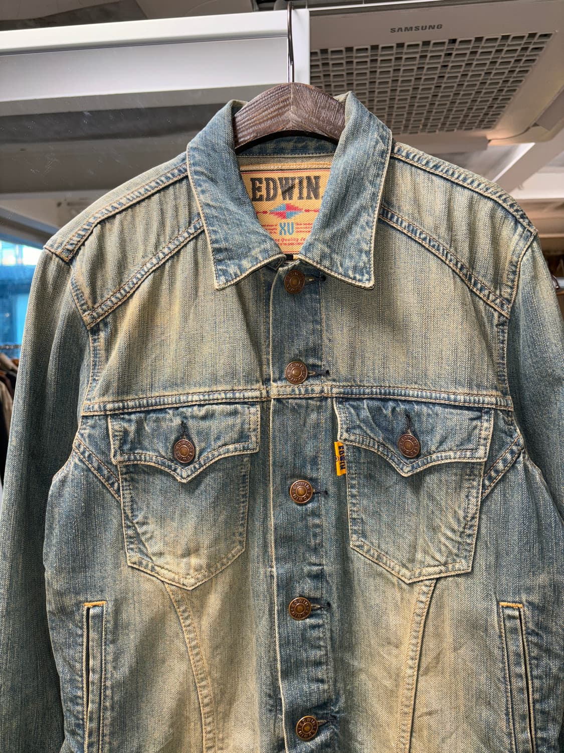 에드윈 신치백 데님 트러커 자켓 상품이미지4