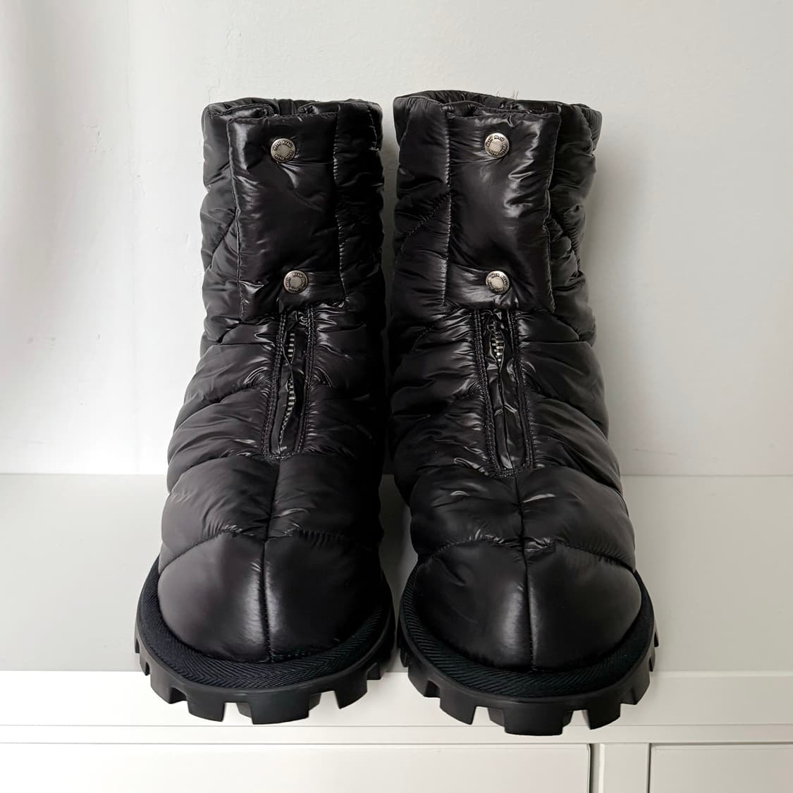 미우미우 패딩 부츠 블랙 36 상품이미지2