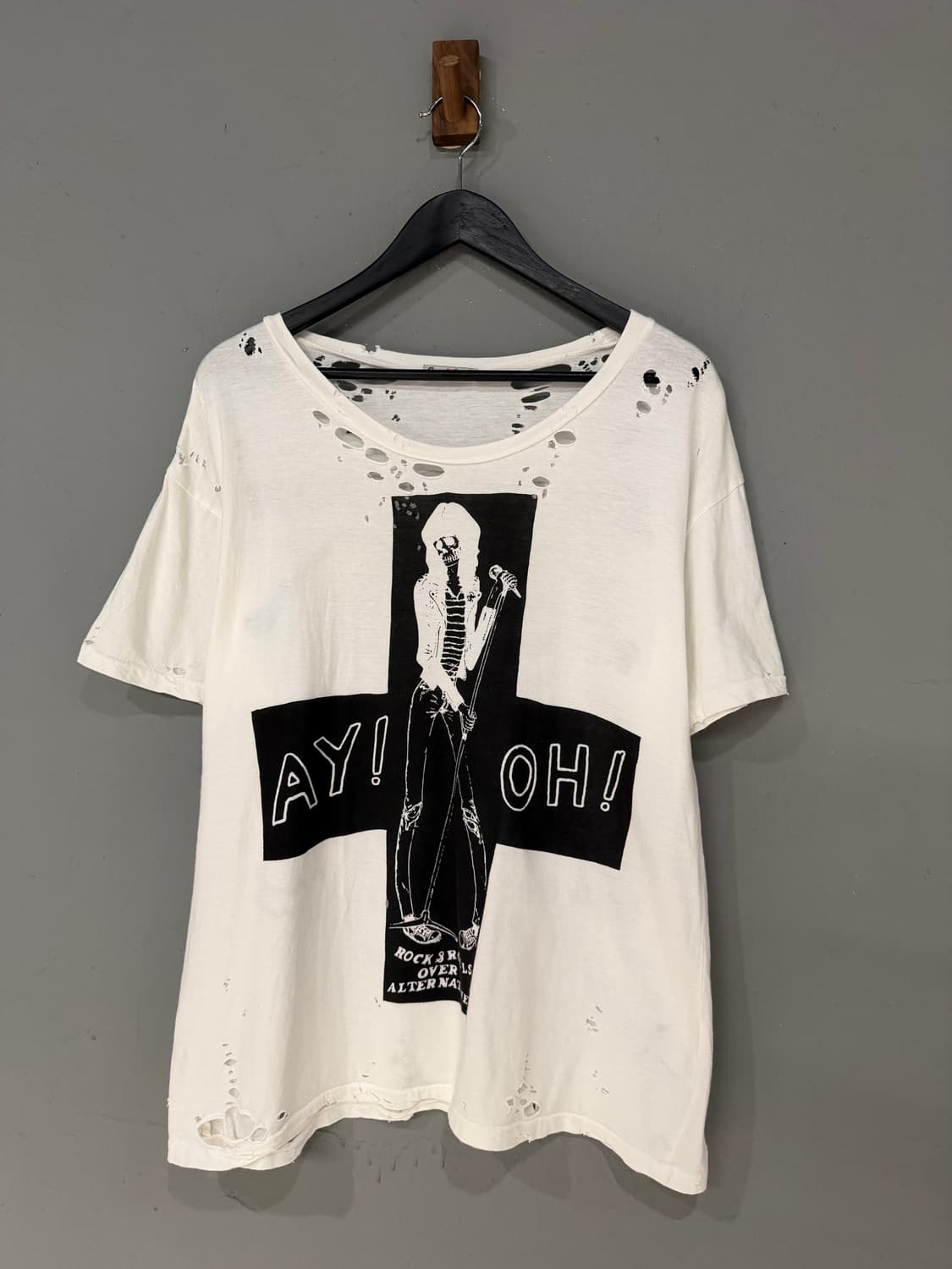 damage detail rock n roll printing top 상품이미지6