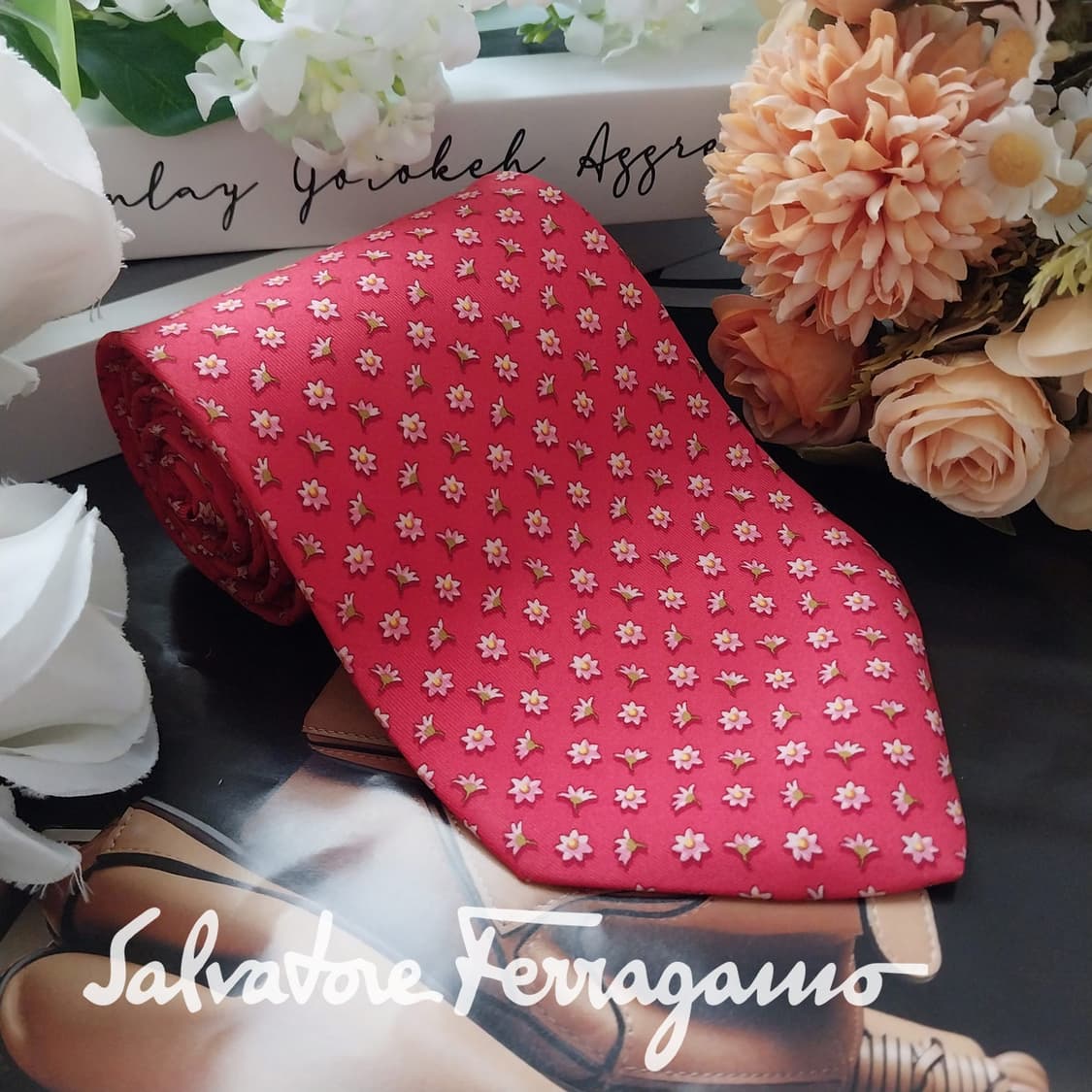 살바토레 페라가모 실크 레드 플라워 넥타이 9.8cm A등급 K1620
 상품이미지2