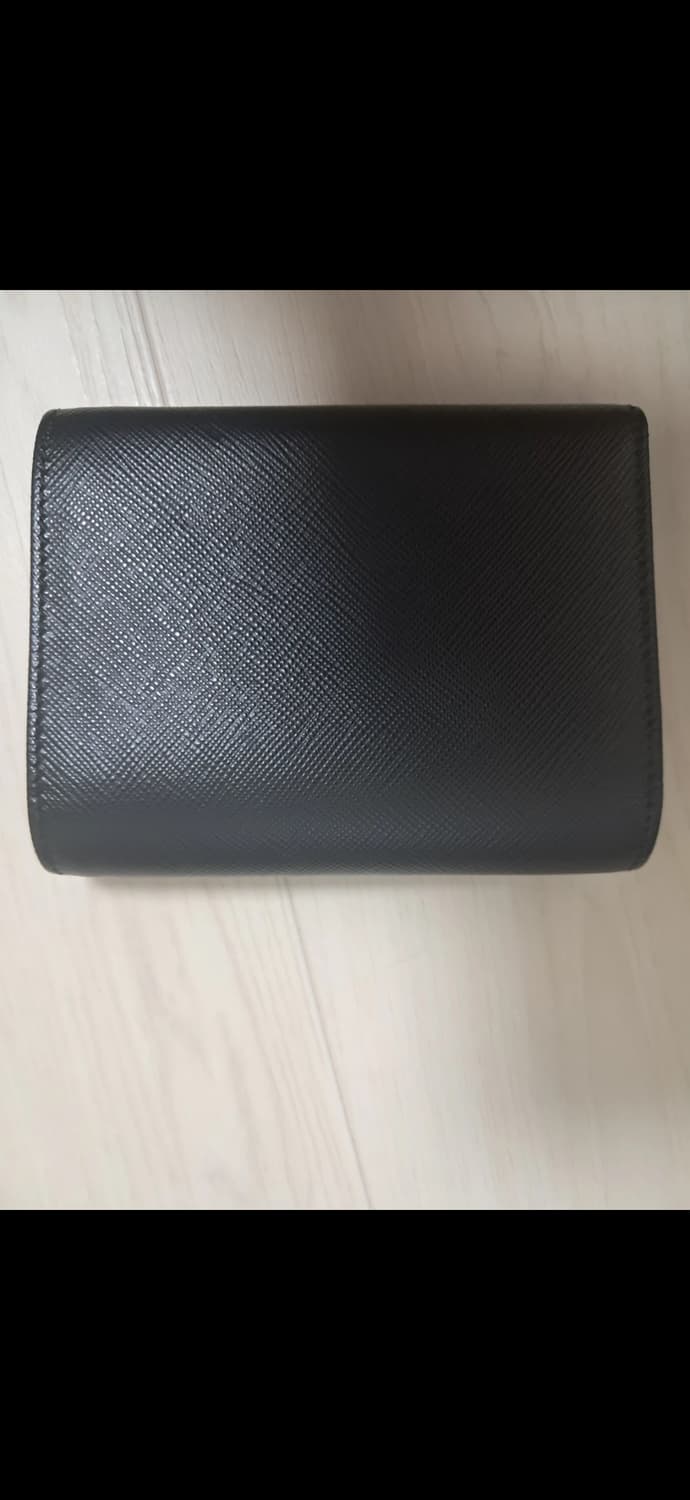 프라다 사피아노 반지갑 정품 상품이미지2