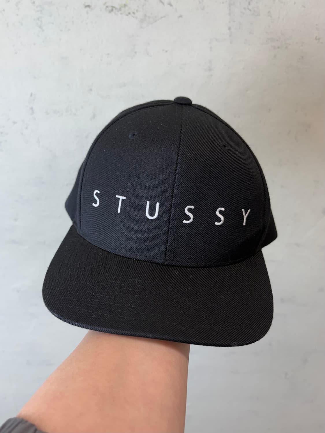 스투시 스펠아웃 블랙 볼캡 상품이미지1