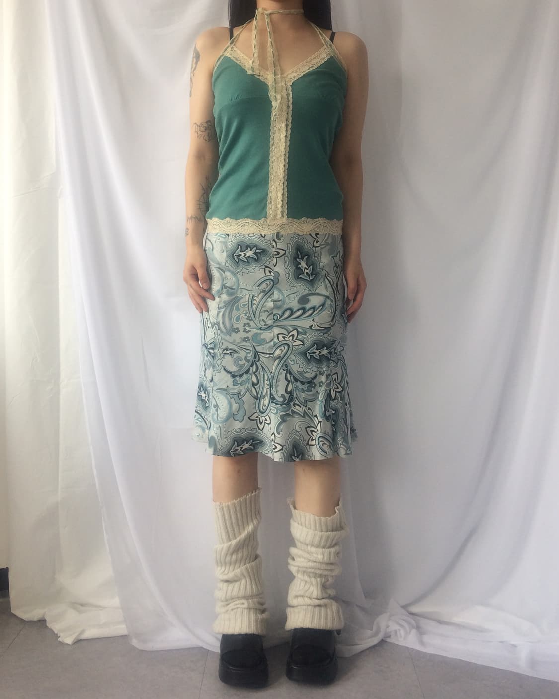 Lace trimming holter neck sleeveless 상품이미지6