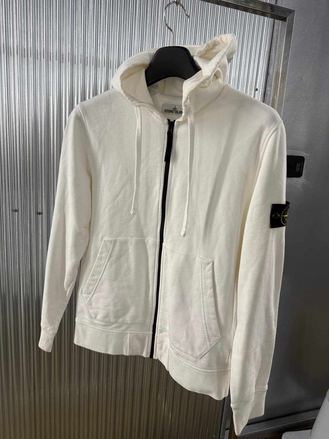 스톤아일랜드 정품 화이트 후드집업 M 상품이미지2