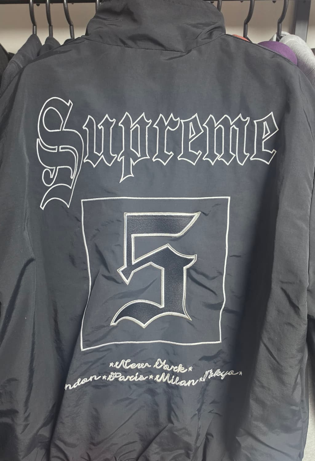 [택포] 슈프림 올드 잉글리쉬 트랙 자켓 상품이미지3