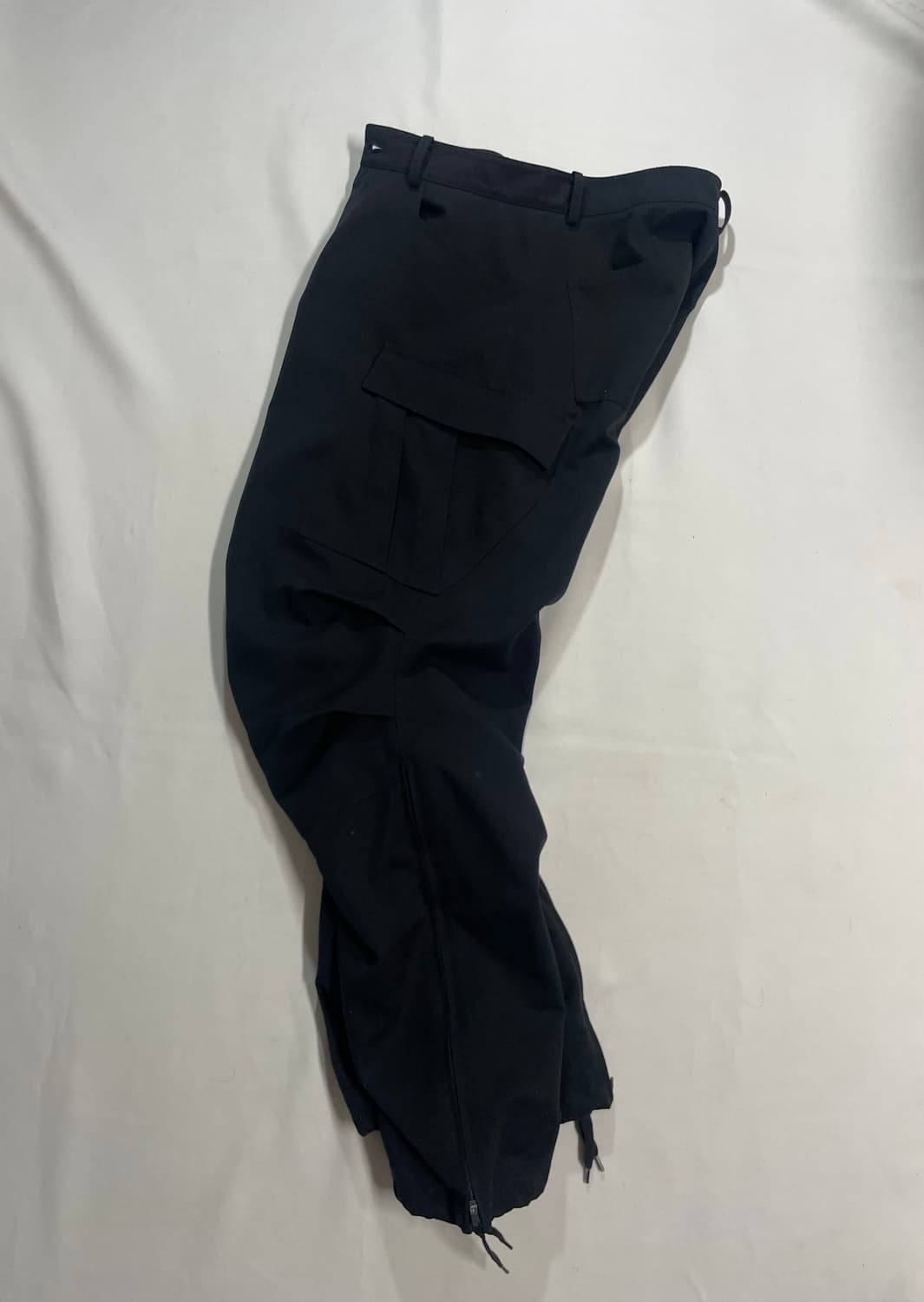 코르티스 논노드 사이드 지퍼 카고 블랙 상품이미지6