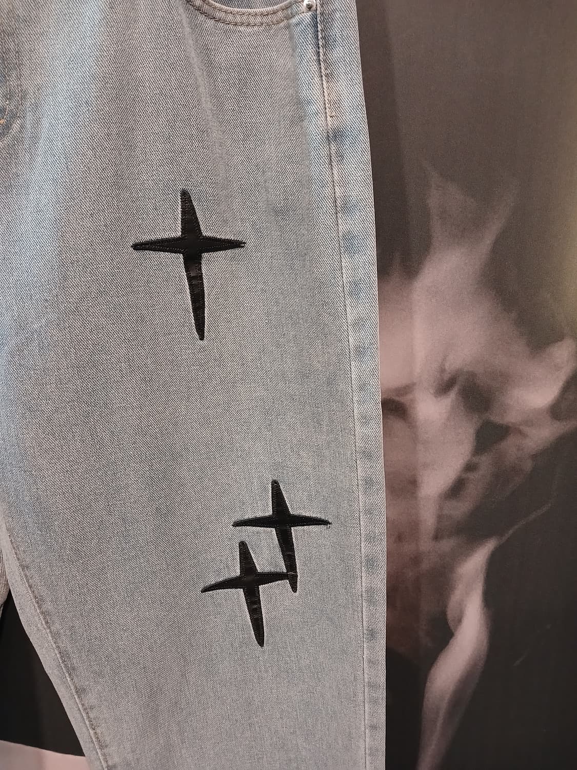 루즈 핏 데님 십자가 포인트 청바지 상품이미지2