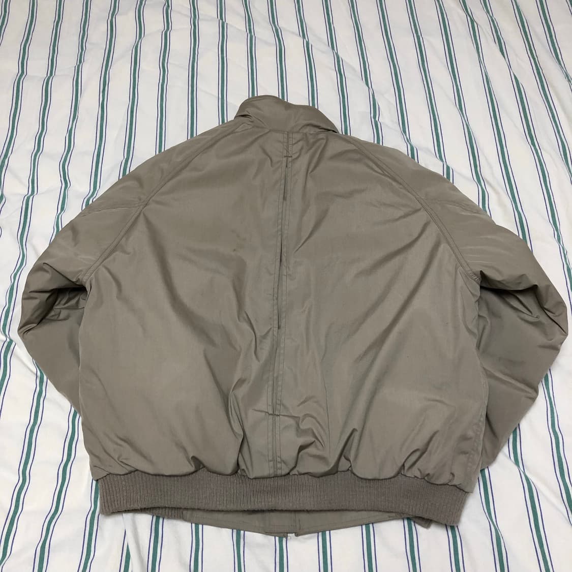 70s 에디바우어 헤비 구스 다운 패딩 봄버 XL 상품이미지4