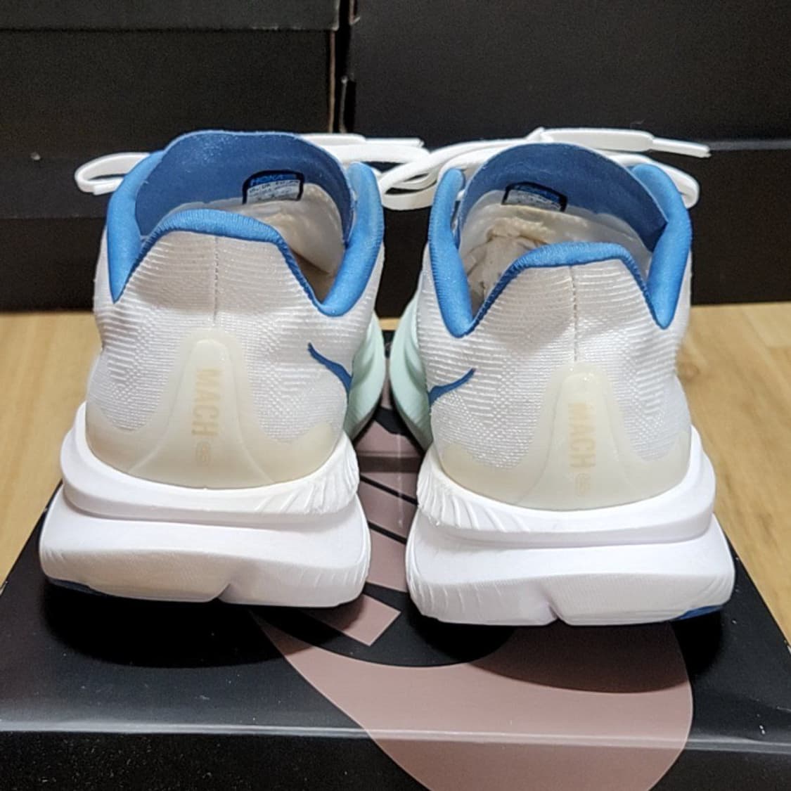 호카 290 와이드 프로스트 골드 상품이미지5