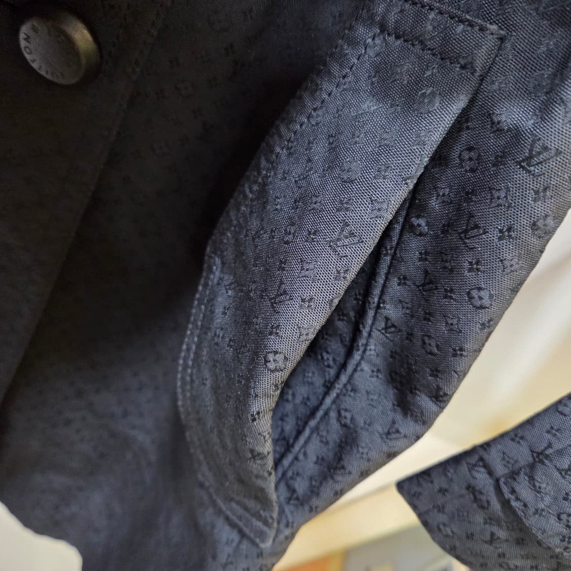 루이비통 시그니처 트랜치 코트 상품이미지7