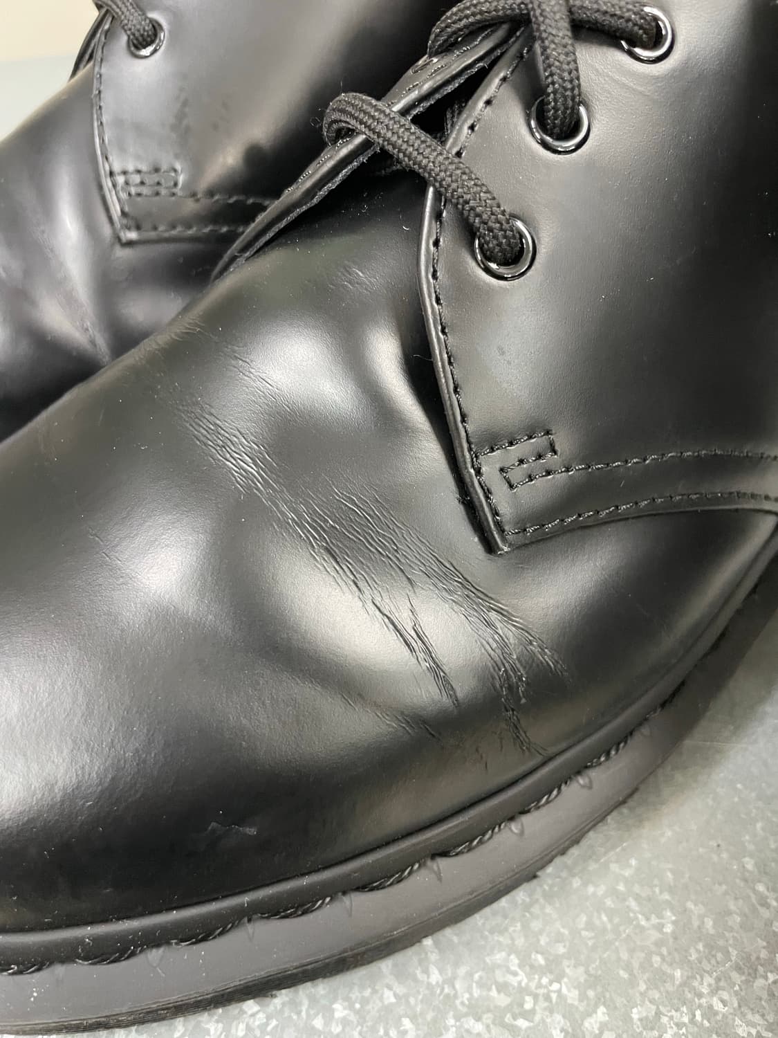 닥터마틴 1461 3홀 모노 블랙 uk8 상품이미지7