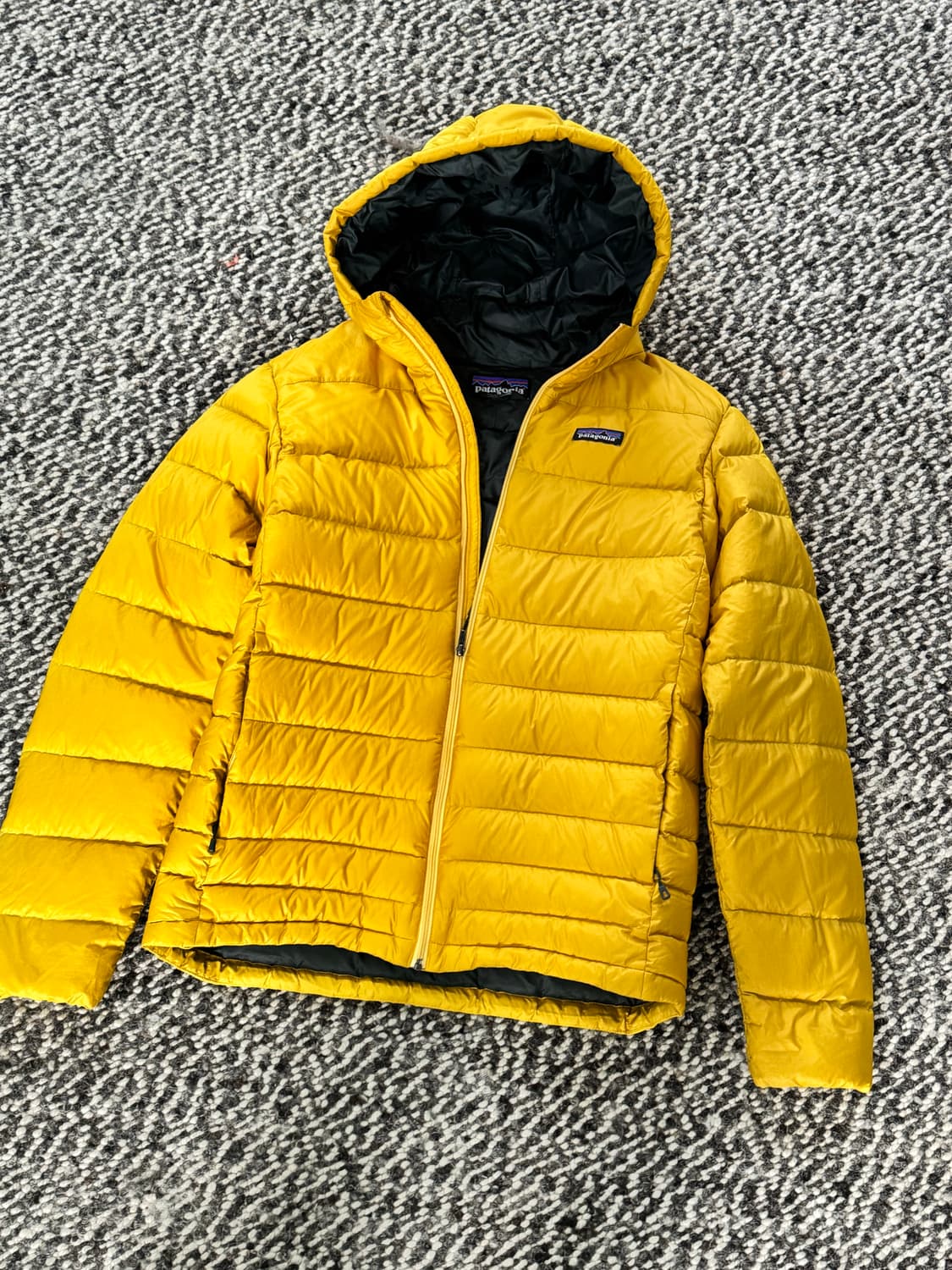 파타고니아 경량 다운 상품이미지2