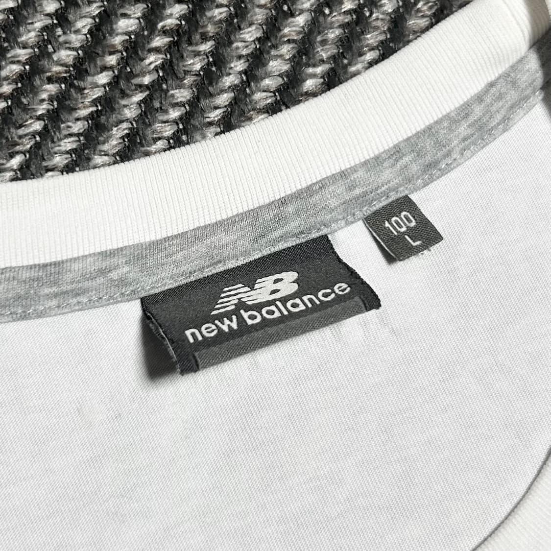 [L] Newbalance 뉴발란스 화이트 라운드 티셔츠 상품이미지4