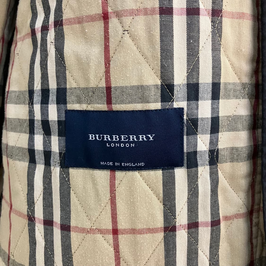 버버리 런던 누빔 롱 자켓 L  상품이미지4