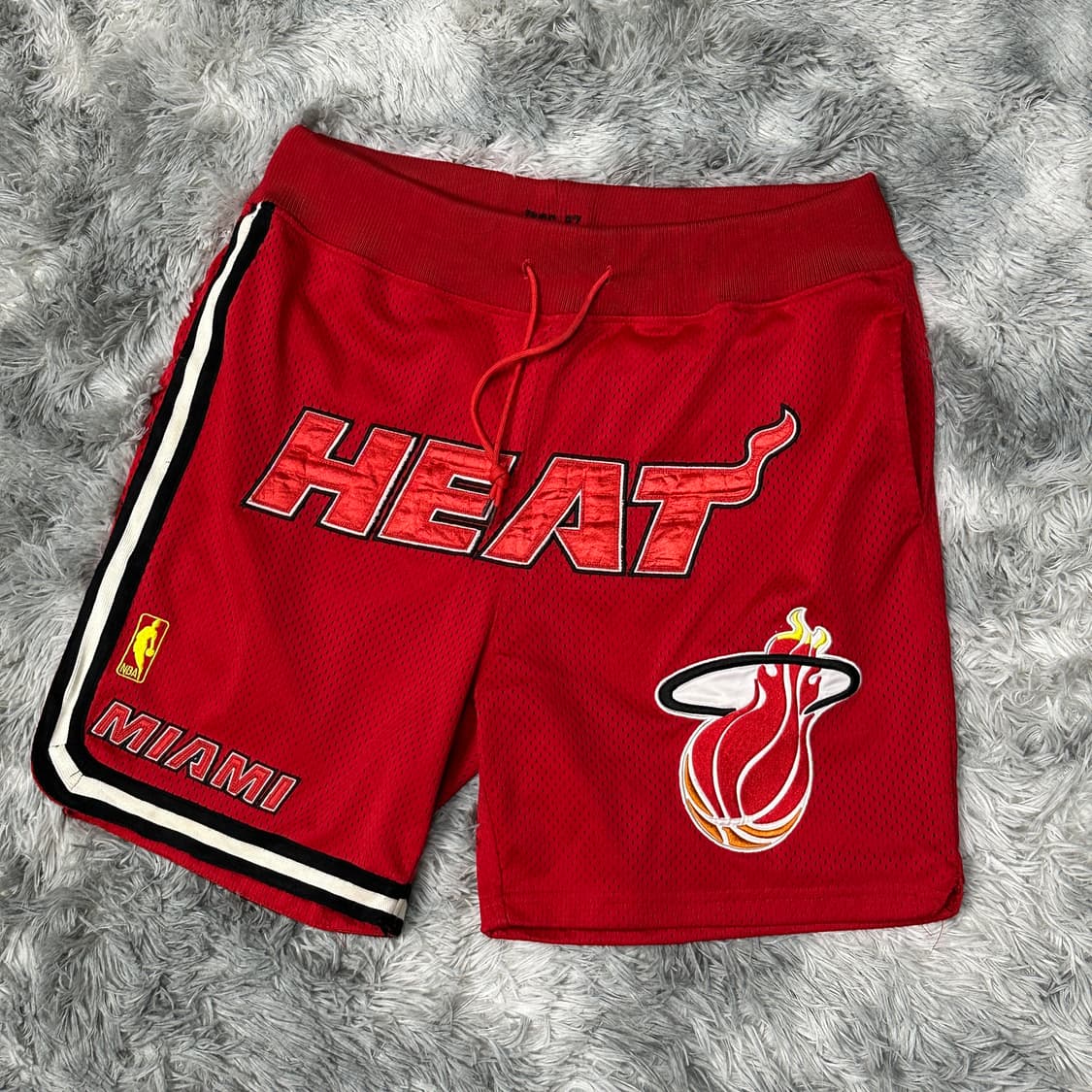 미첼앤네스 저스트돈 마이애미 96-97 농구반바지  상품이미지1
