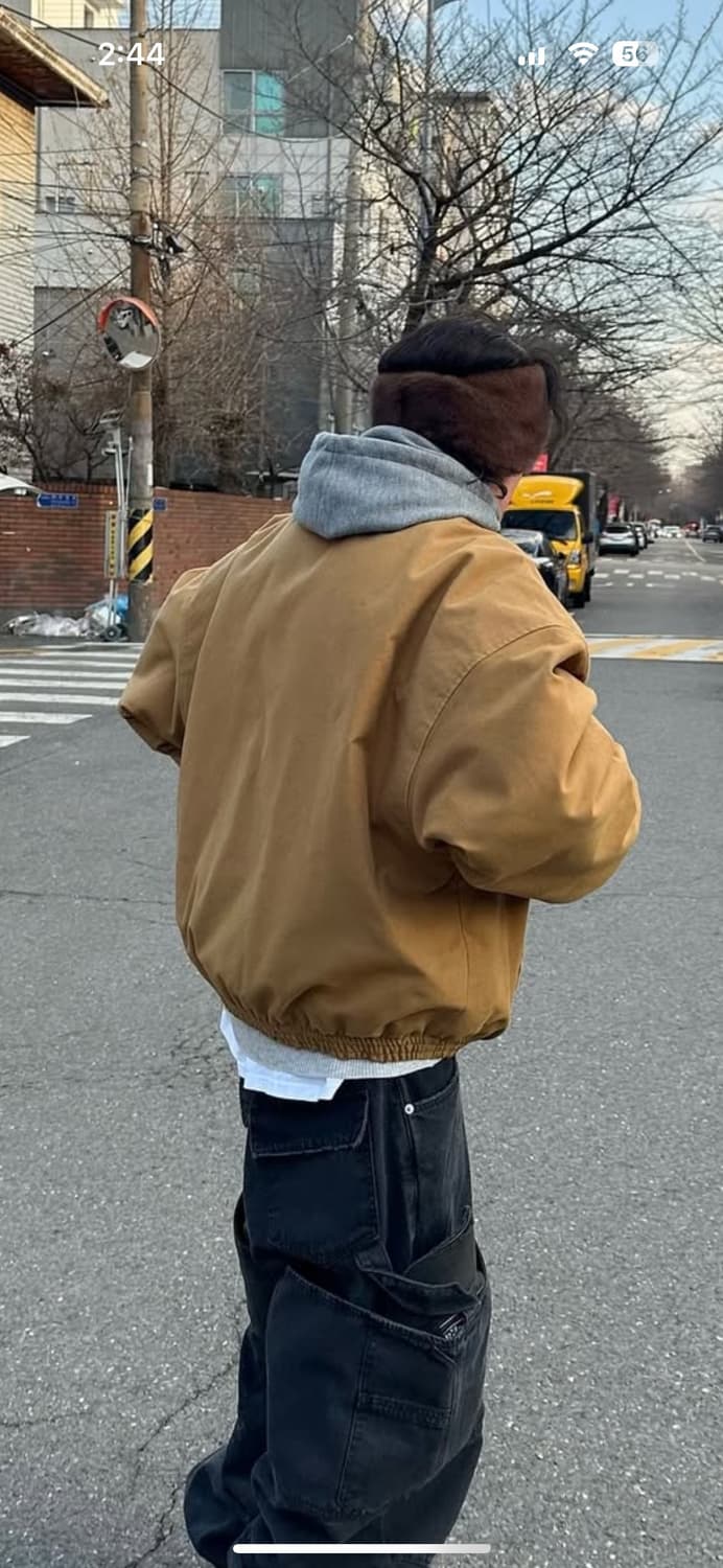 논노드 몰스틴 봄버 카멜 상품이미지3