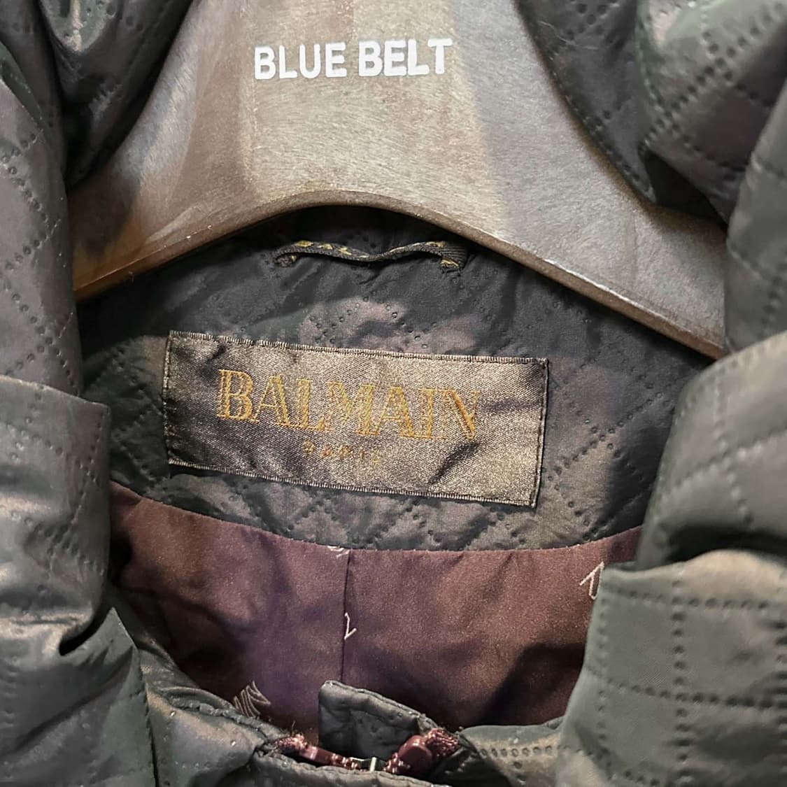 발망 퀼팅 후드 집업 자켓 볼륨 하이넥 투포켓 디테일 버건디 상품이미지6