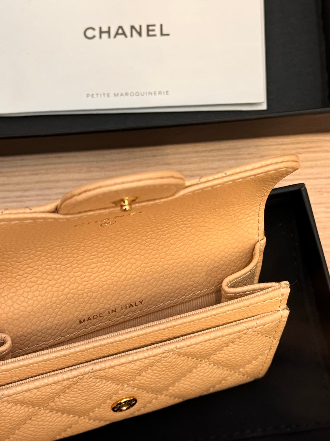 Chanel Classic Card Holder  상품이미지4