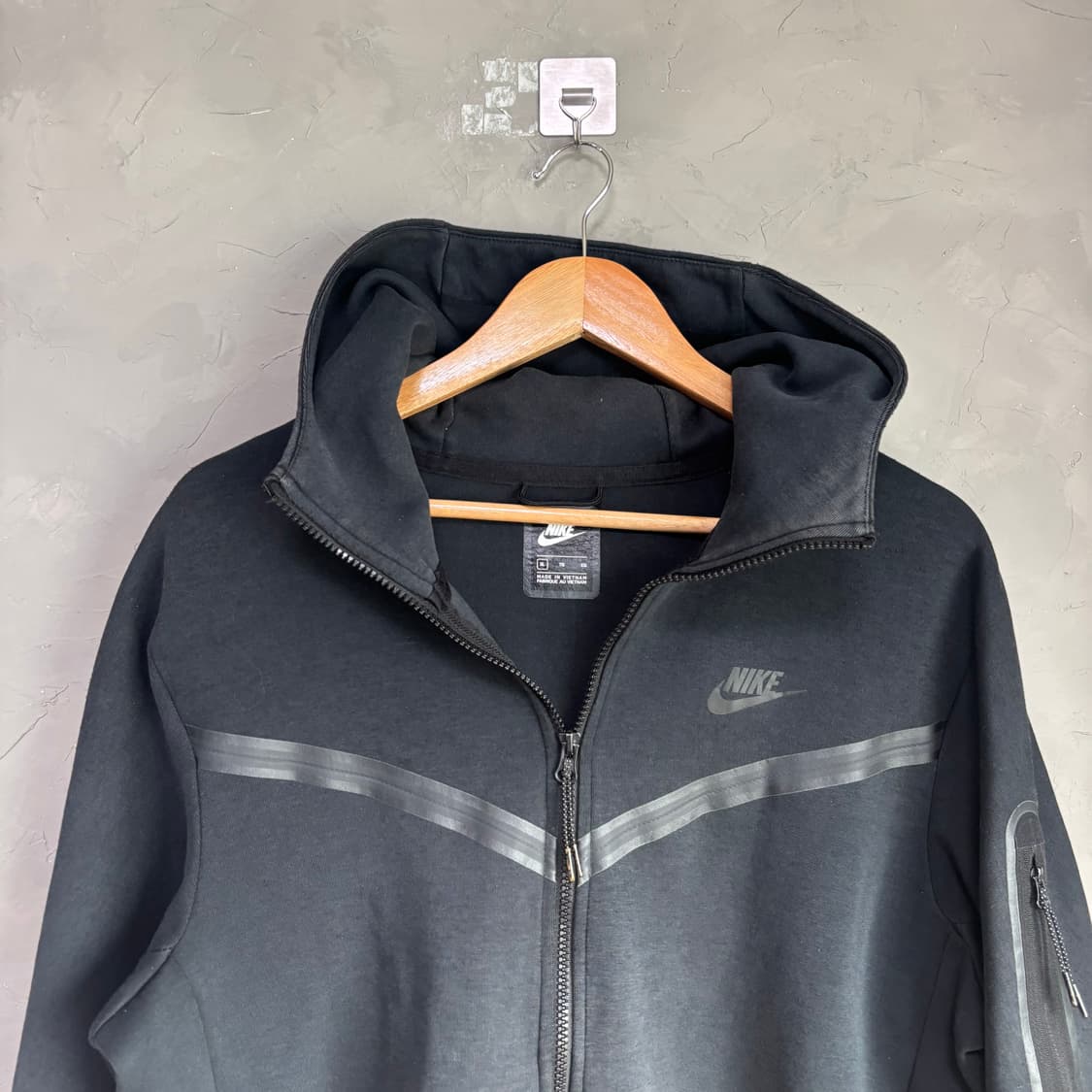 나이키 테크팩 후드집업 블랙 상품이미지2