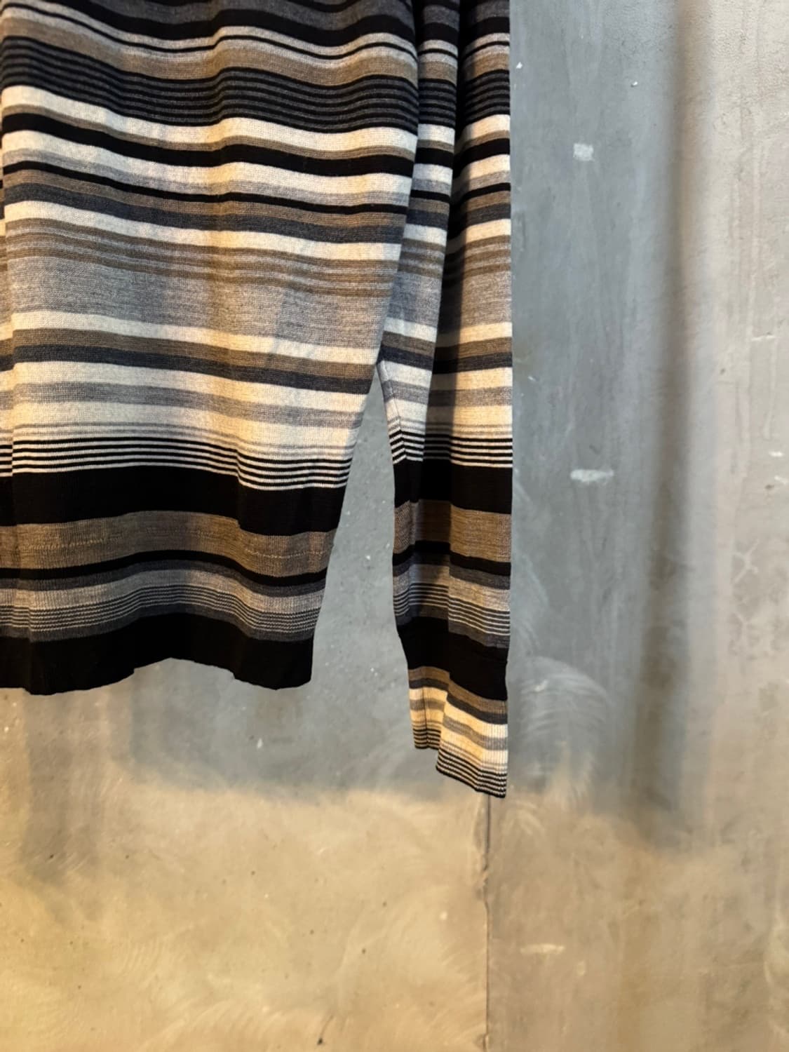 폴스미스 니트 100 상품이미지6