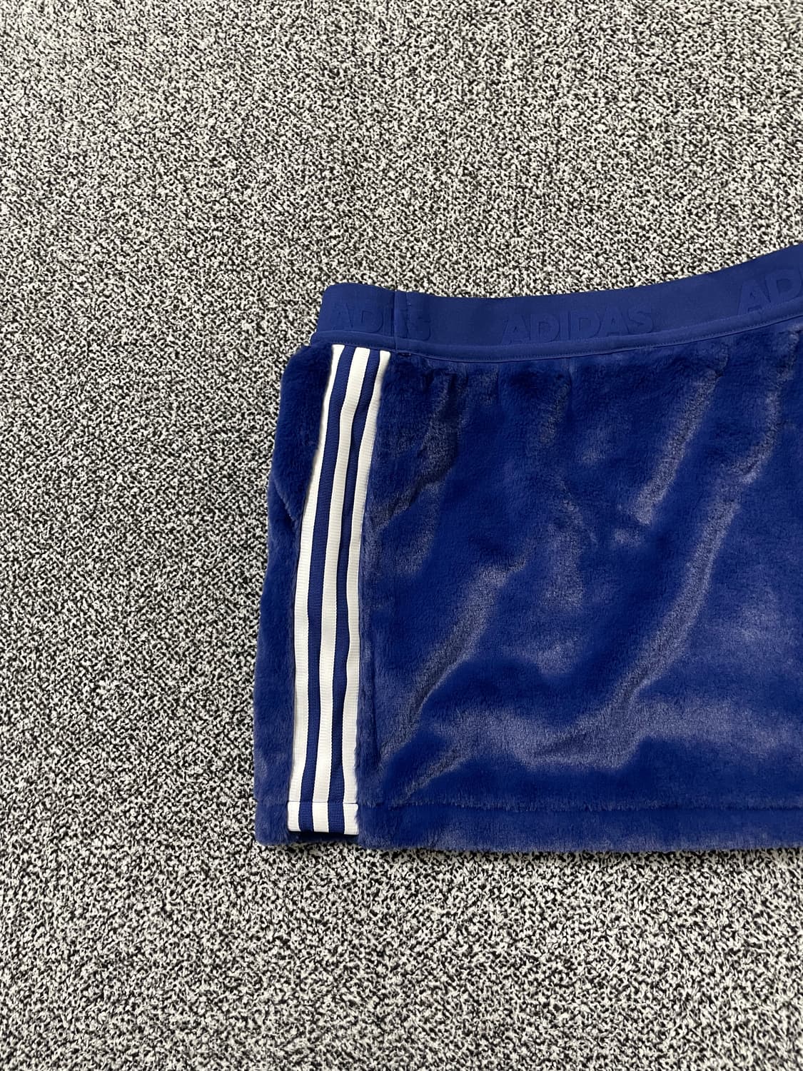 빈티지9. 아디다스 퍼 벨루아 스트라이프 스커트 미니 치마 상품이미지3