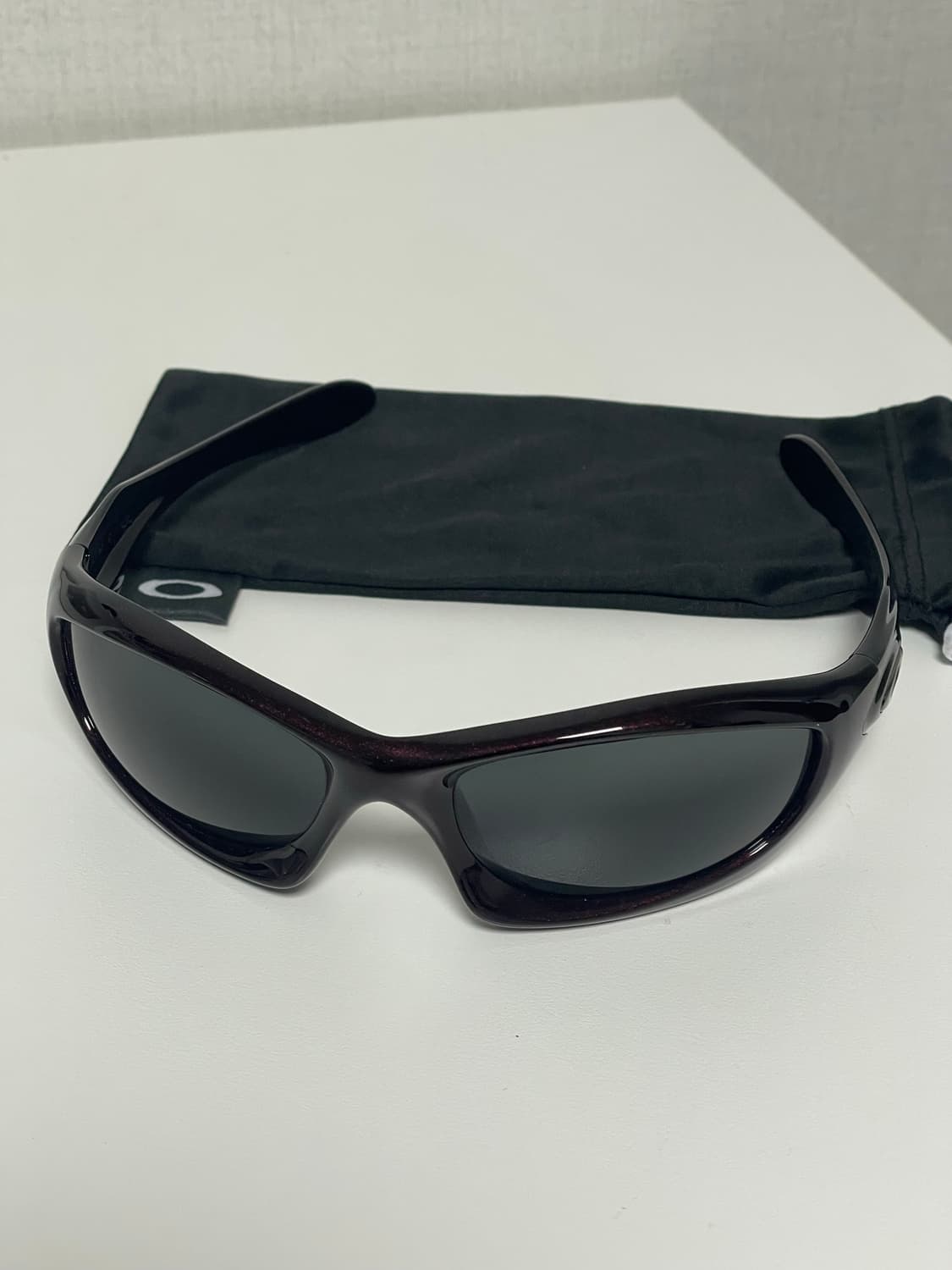 오클리 몬스터독 신더레드 상품이미지1