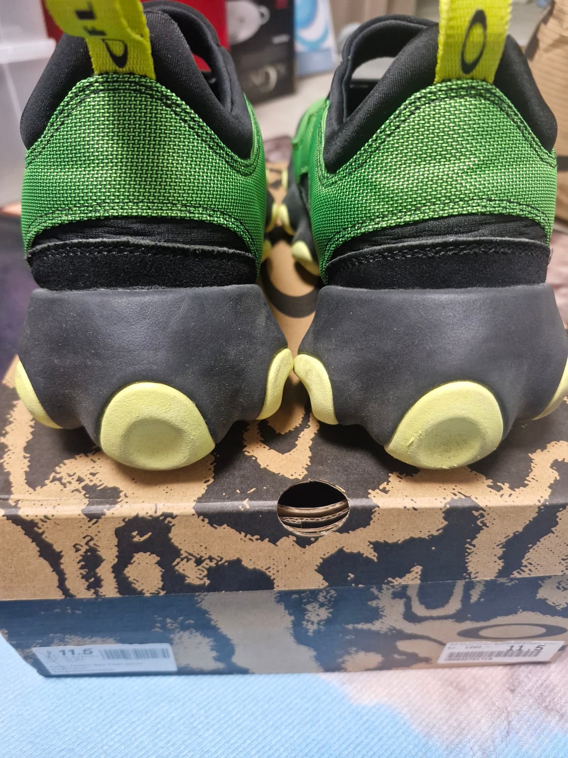 오클리 팩토리 팀  플래시 샌들 브레인 데드 그린 레몬 상품이미지3