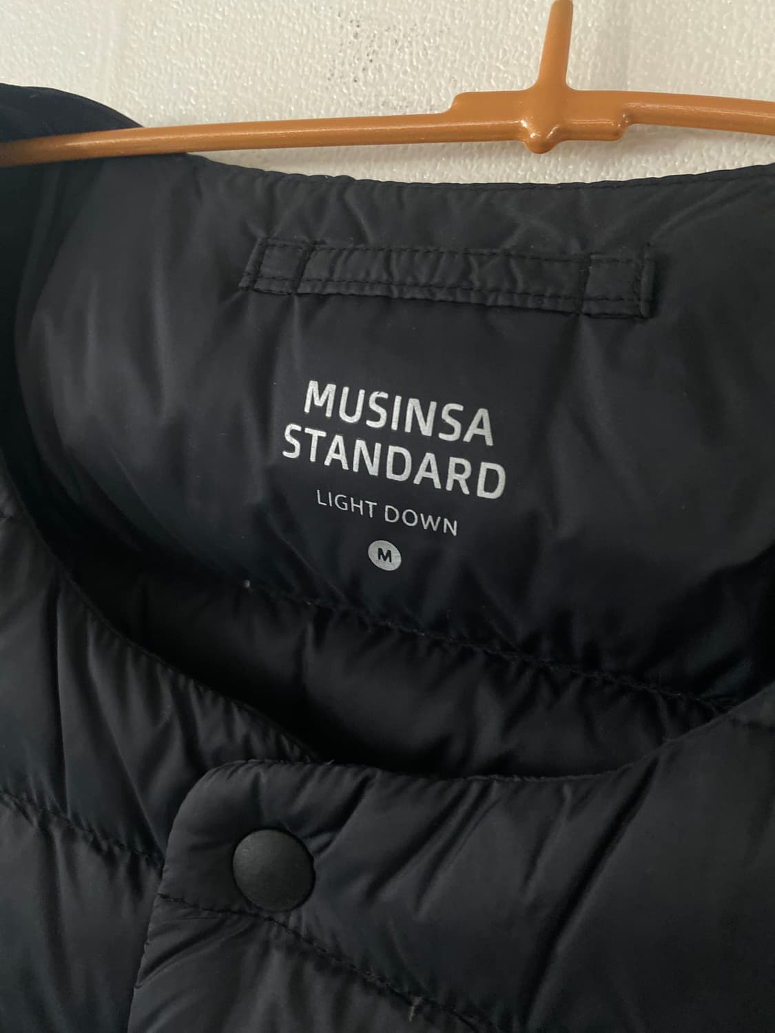 무신사 스탠다드 라이트 다운 패딩 조끼 M 블랙 상품이미지2