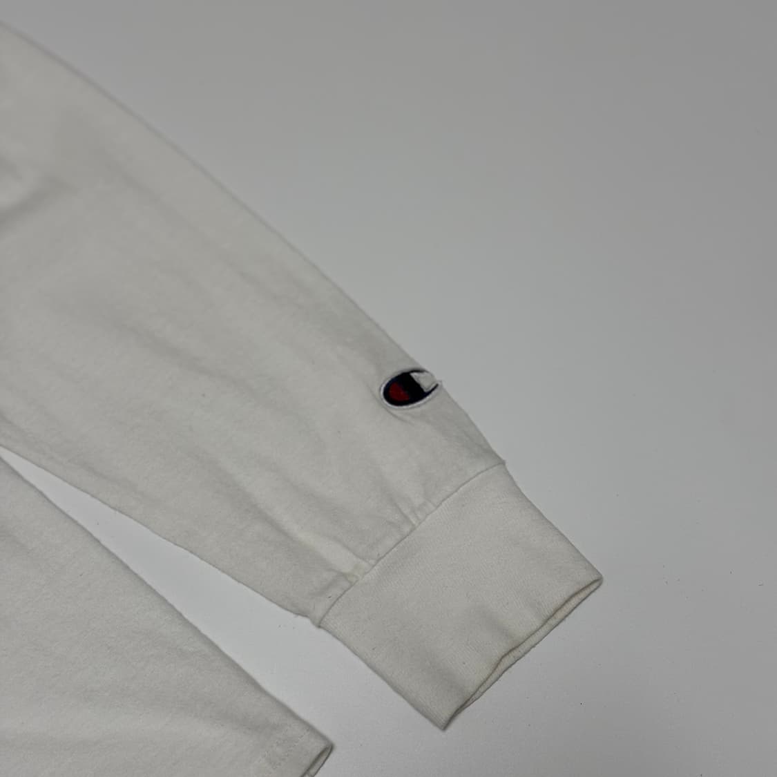 챔피온 (Champion) 화이트 롱슬리브 티셔츠 상품이미지2