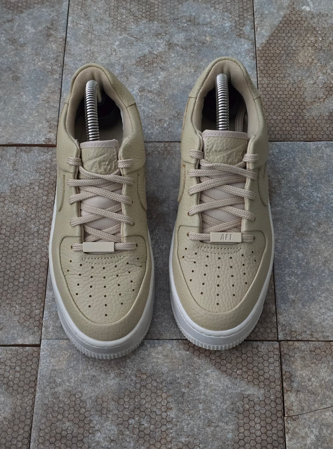 (225)나이키 에어포스 1 세이지 로우 2 데저트 오어 상품이미지2