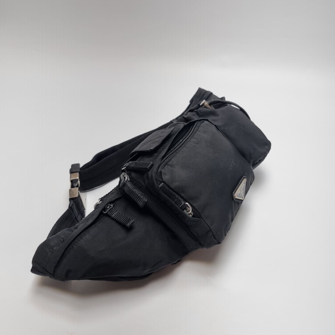 프라다 PRADA 나일론 벨트백 남여공용 힙색 (레어아이템, 바이커백)  상품이미지5