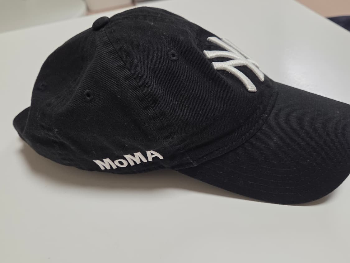 뉴에라 모마 볼캡 블랙 상품이미지2