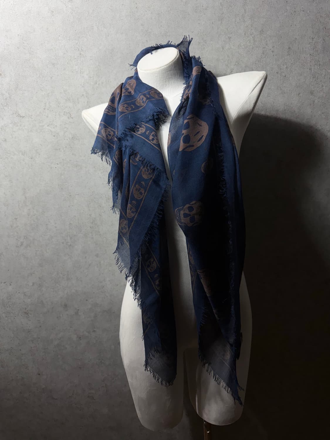 알렉산더맥퀸 실크스카프 상품이미지5