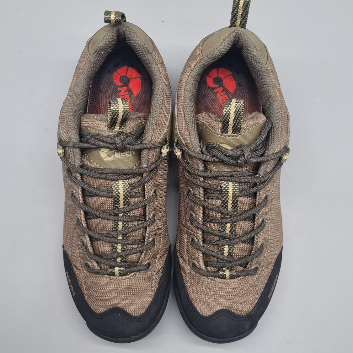 네파 베비온 여성트레킹화235 상품이미지2