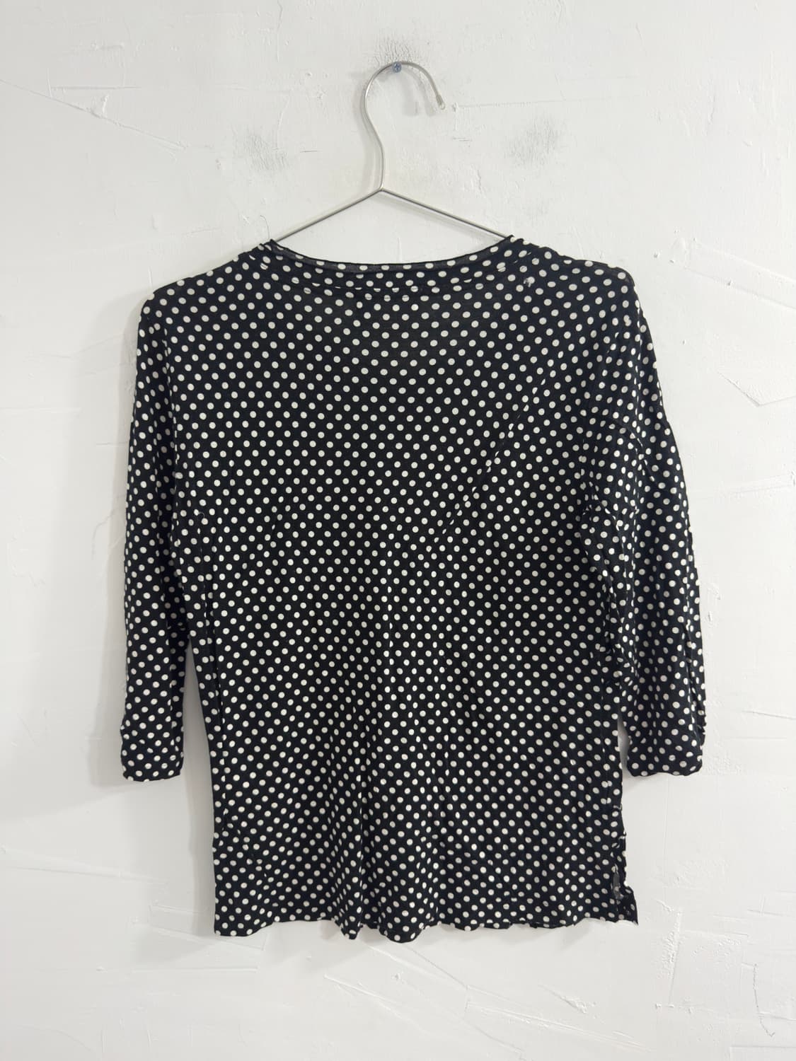 sninon dot frill detail top 상품이미지2