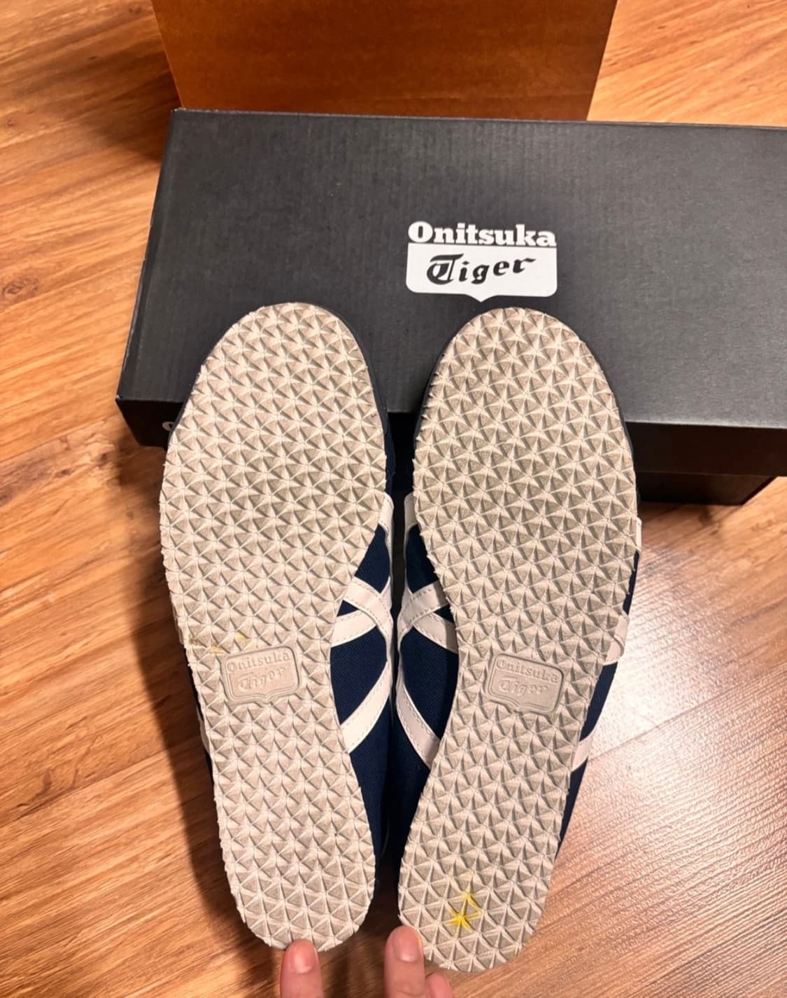 오니츠카 타이거 멕시코 66 슬립온 네이비 오프화이트 250 상품이미지3