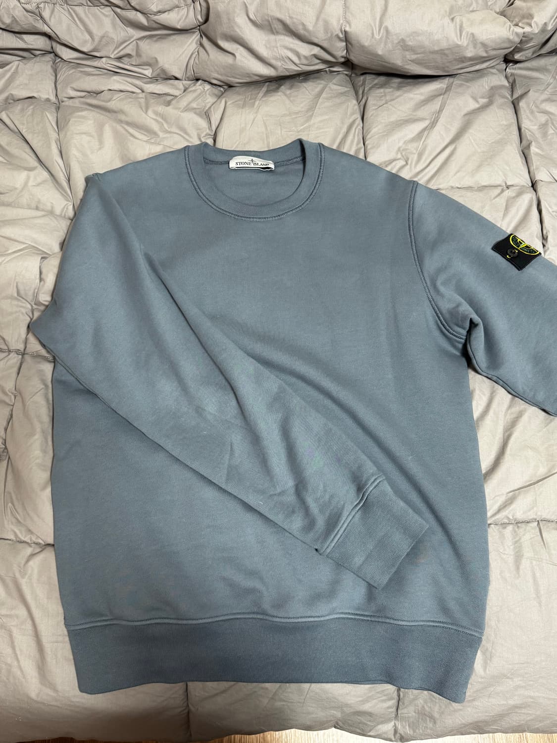 [정품인증 가능]스톤아일랜드 맨투맨 M 상품이미지2