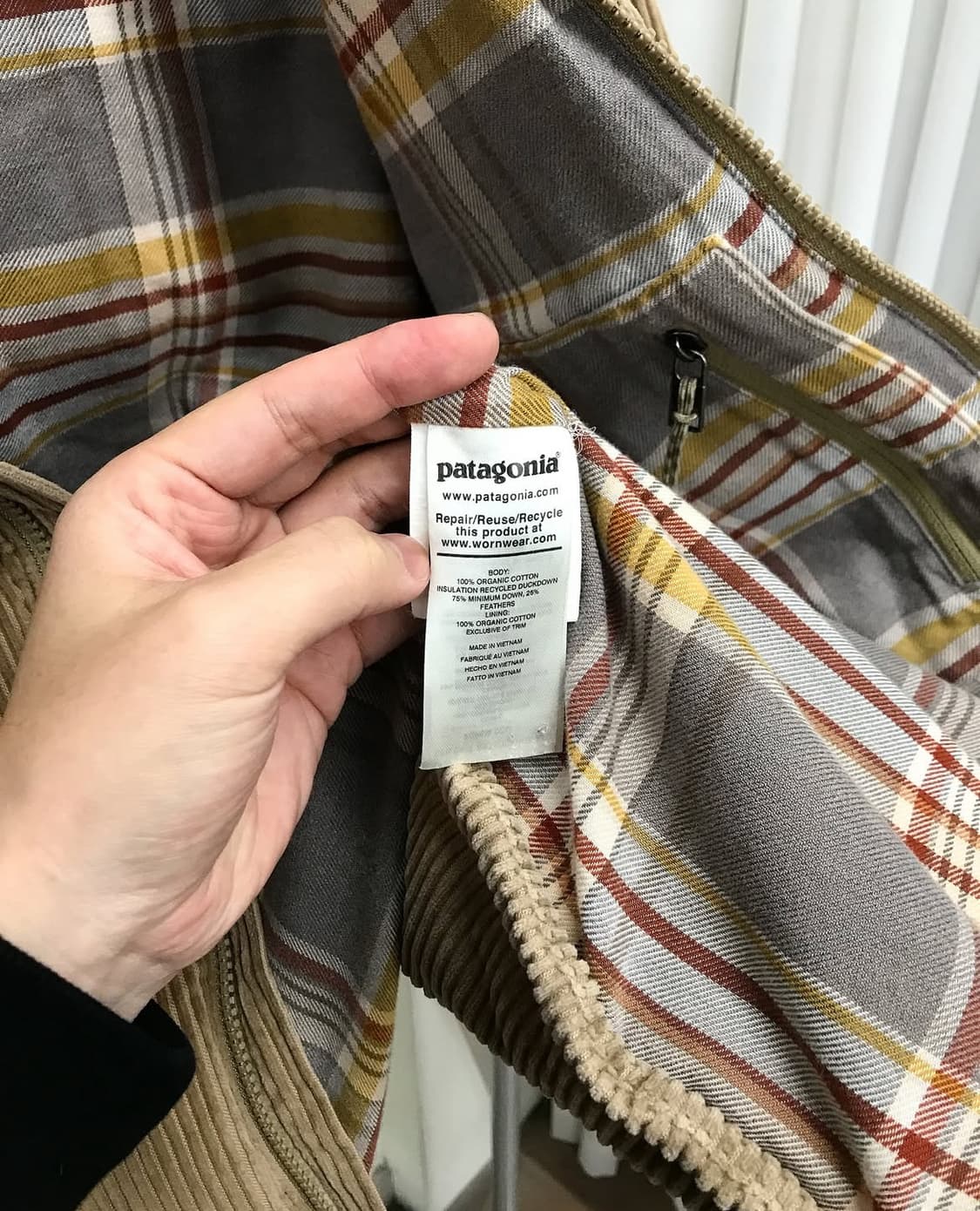 파타고니아 덕다운 코듀로이 패딩 상품이미지4