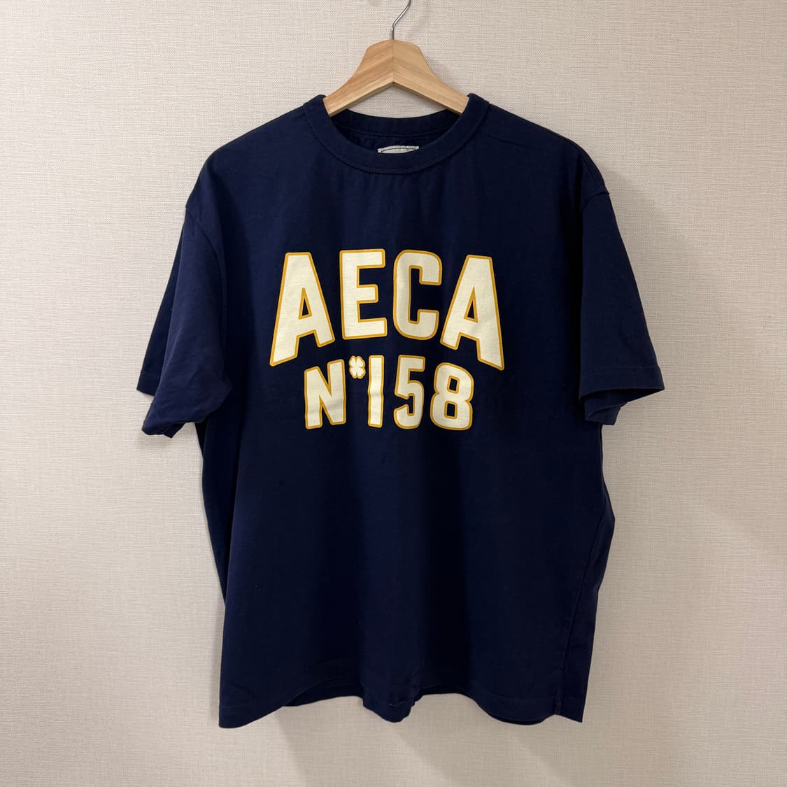 [S] 에이카화이트 빅로고 반팔티셔츠 네이비 상품이미지1