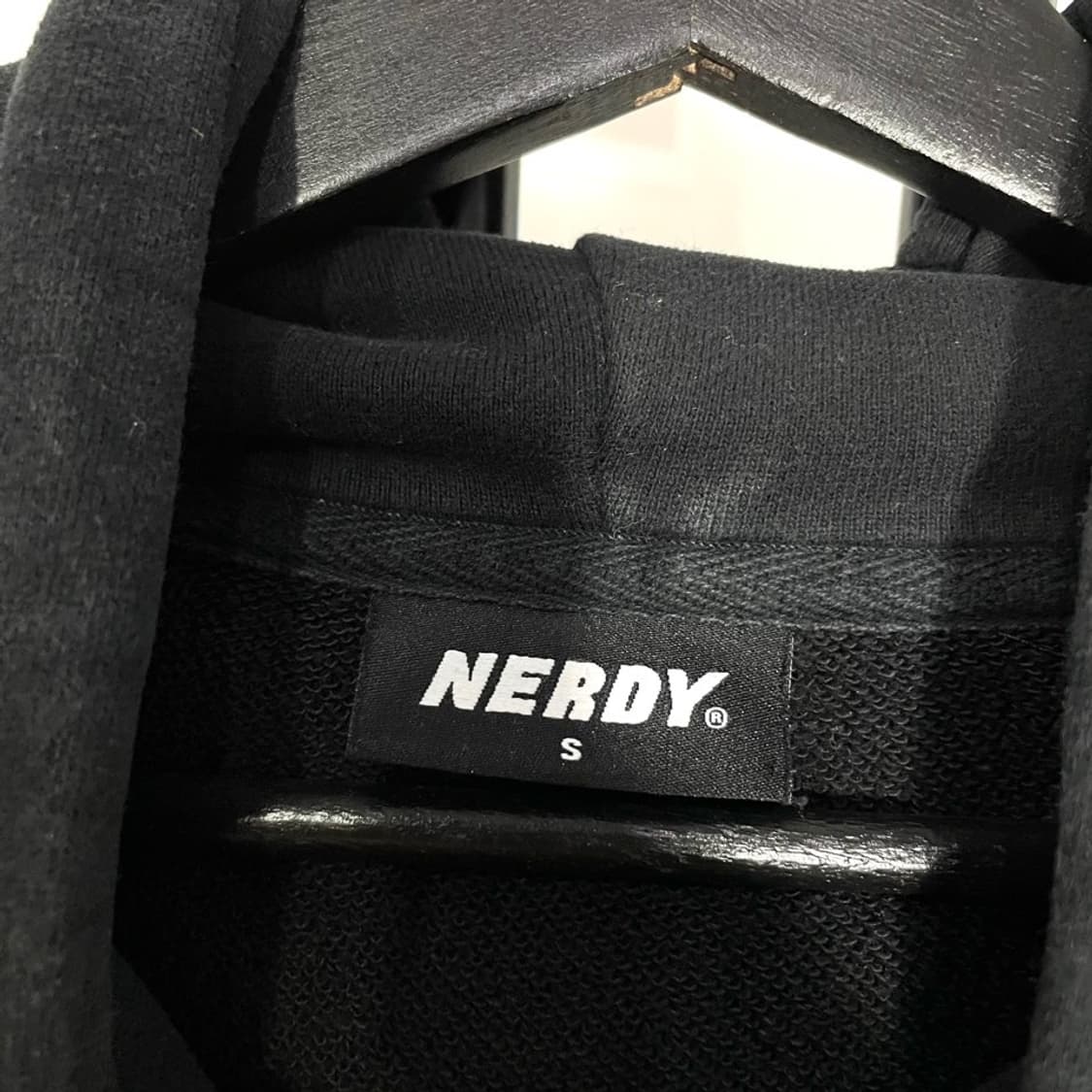 널디 센터로고 후드티 상품이미지4