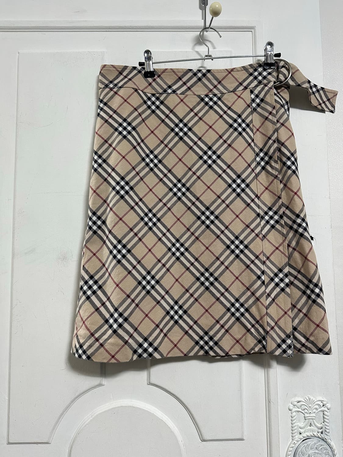 버버리 체크 스커트 상품이미지1